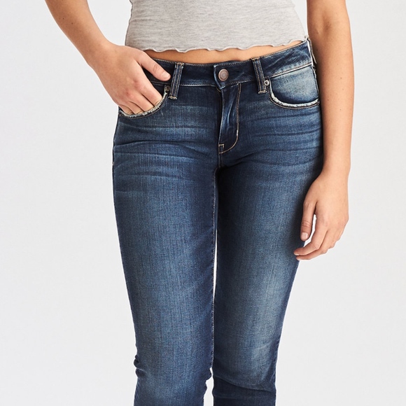 American Eagle Outfitters Denim - AMERICAN EAGLE STRAIGHT FIT JEANS